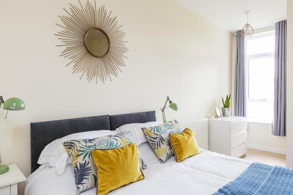 Panorama Apartments By Mesh Accommodation Short & Long Term Lets Ashford For Contractors Or Corporate Stays Luaran gambar