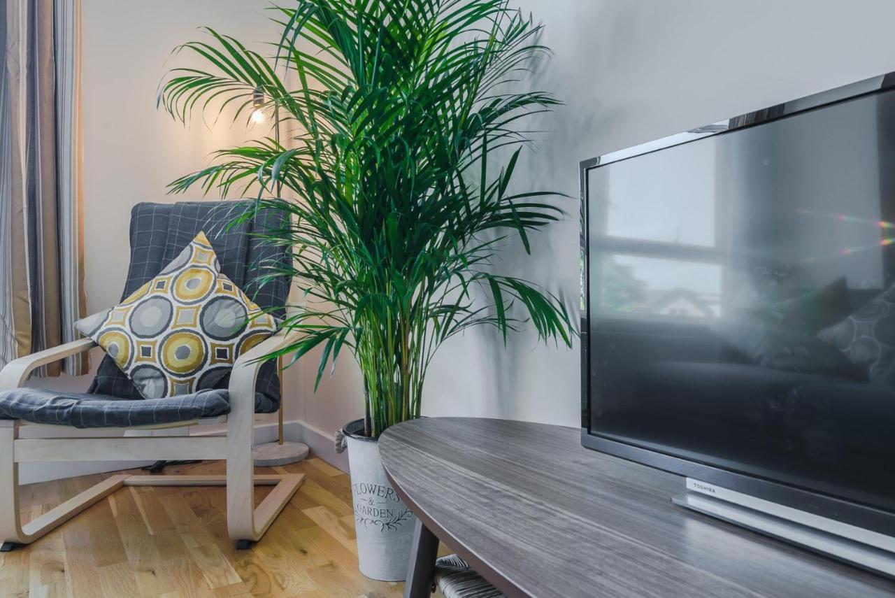 Panorama Apartments By Mesh Accommodation Short & Long Term Lets Ashford For Contractors Or Corporate Stays Luaran gambar