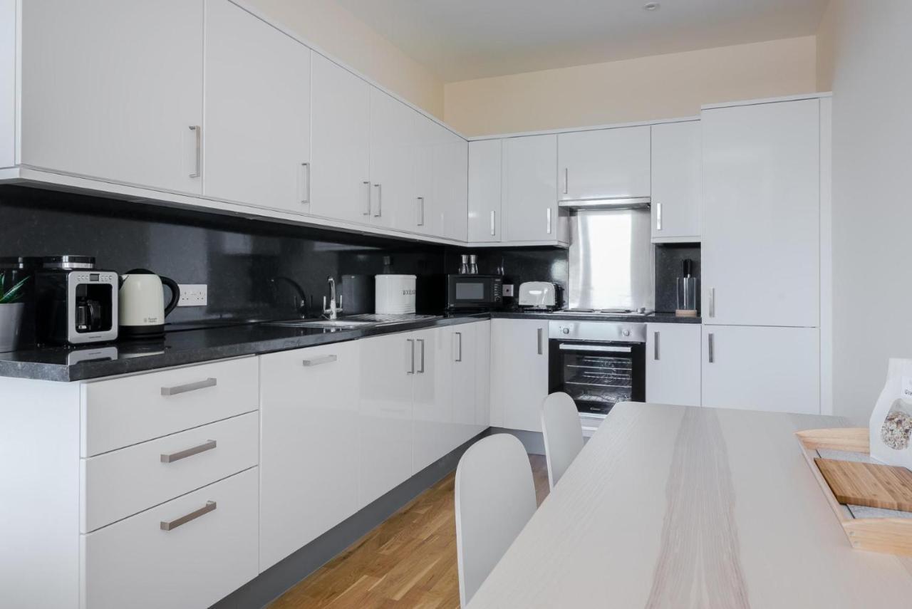 Panorama Apartments By Mesh Accommodation Short & Long Term Lets Ashford For Contractors Or Corporate Stays Luaran gambar