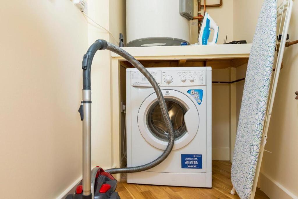 Panorama Apartments By Mesh Accommodation Short & Long Term Lets Ashford For Contractors Or Corporate Stays Luaran gambar